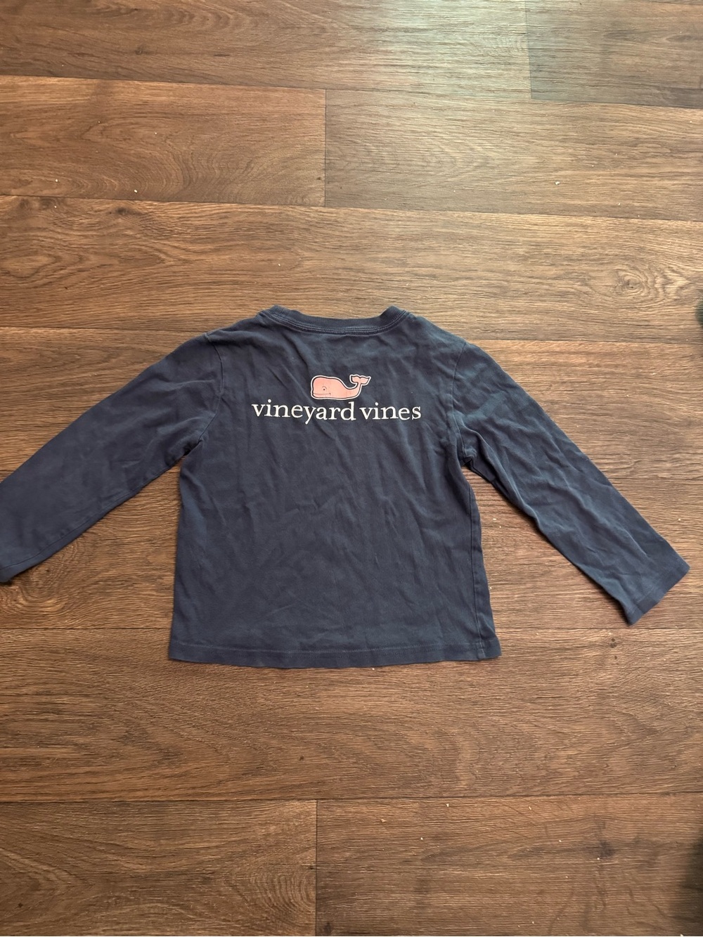 Vineyard Vines Navy Long-Sleeve Kids Tee with Pink Whale and White Logo